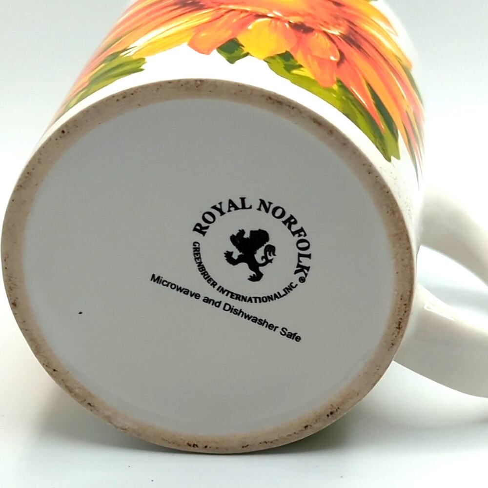 Cottagecore Sunflower Floral Mug | 12 oz White Ceramic Coffee Cup - Picture 6 of 6